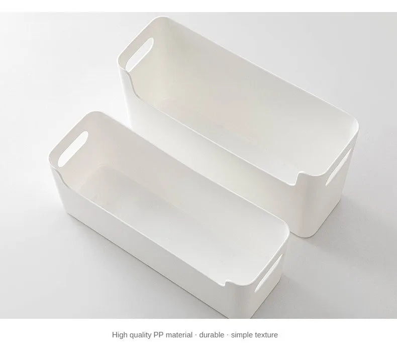 Kitchen cabinets are classified and organized into storage boxes for dishes