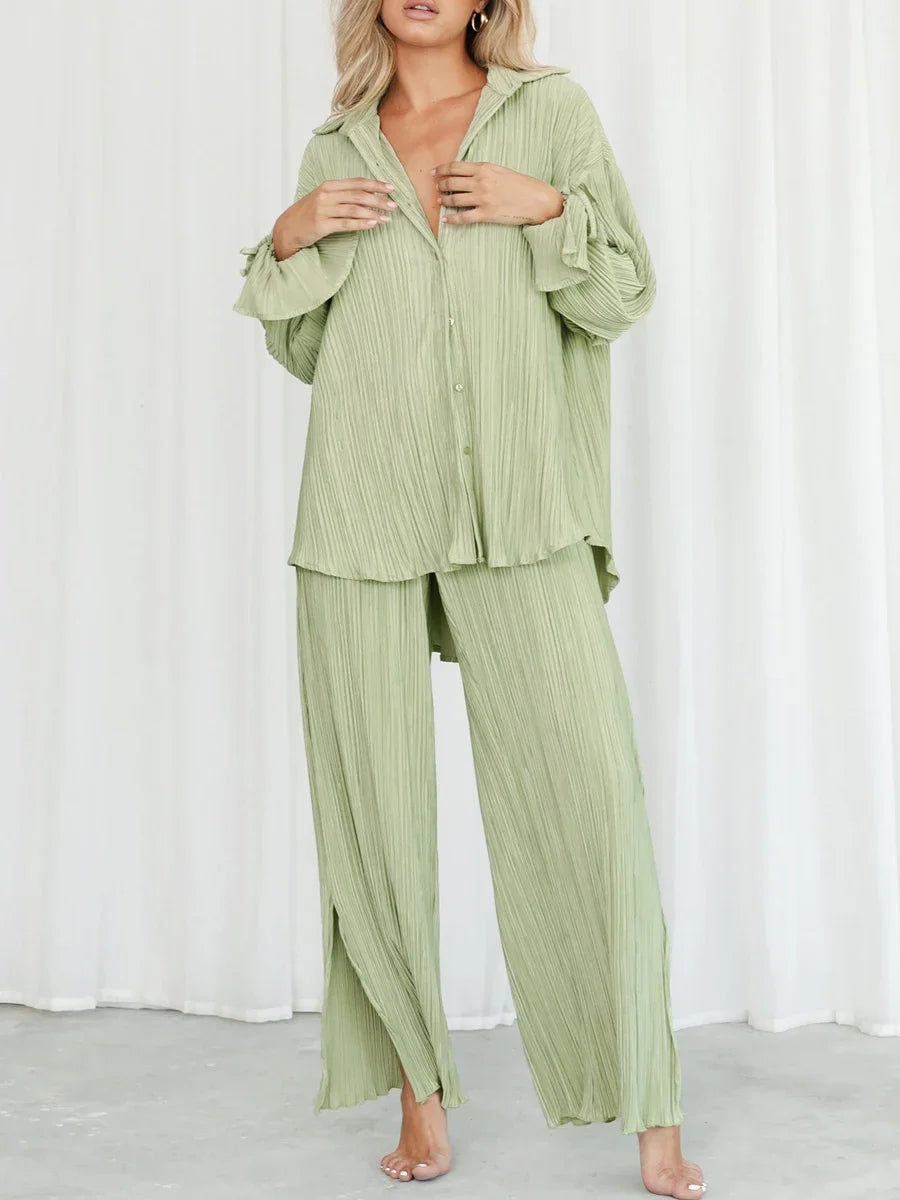 Women's Two-Piece Outfit - V-Neck Top & Wide Leg Pants