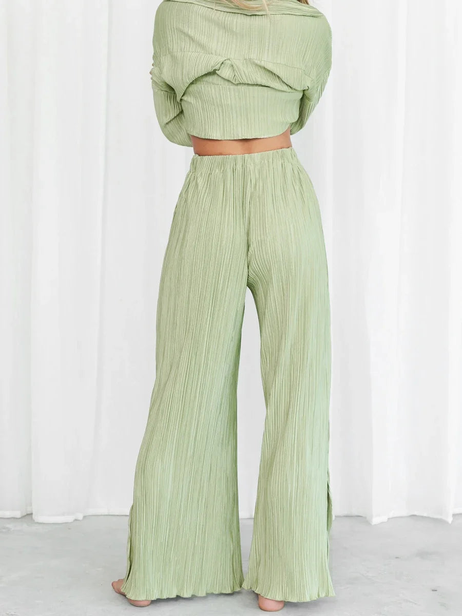 Women's Two-Piece Outfit - V-Neck Top & Wide Leg Pants