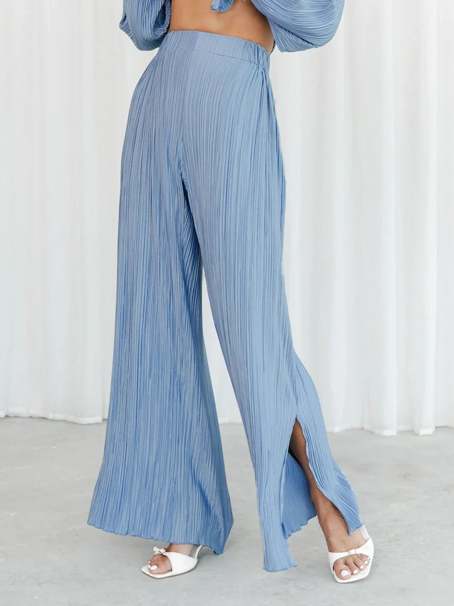 Women's Two-Piece Outfit - V-Neck Top & Wide Leg Pants