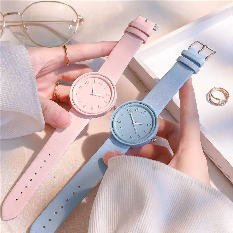 Fresh Style Women's Leather Watch