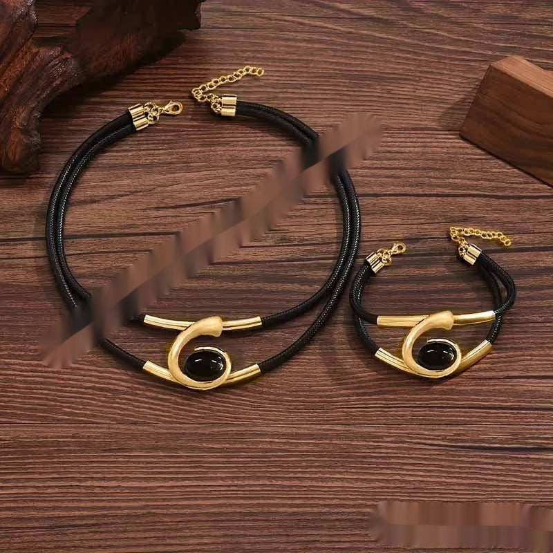 Iron Jewelry Set