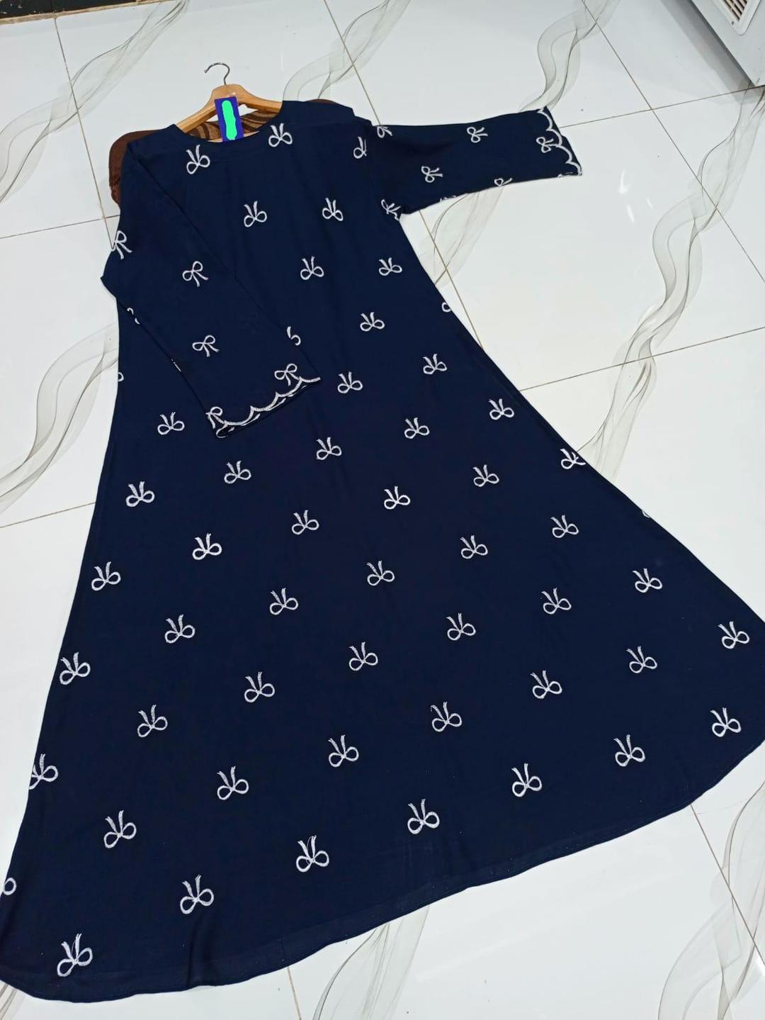 Chiffon Embroidered Classic Abaya - Round Neck