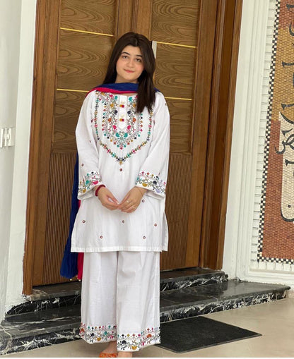 Off White Cotton Lawn Chikankari Three Piece