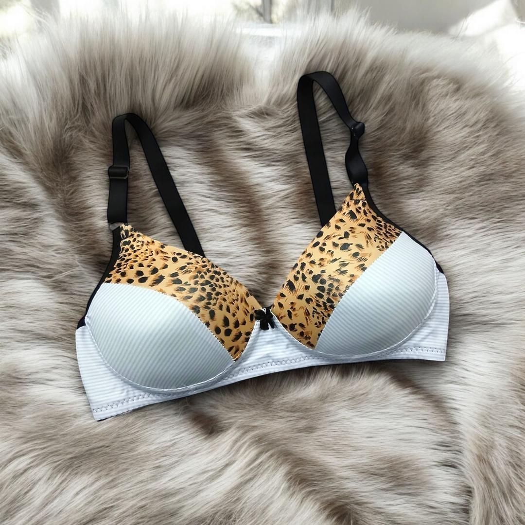 Women Push-Up Padded Bra - Silk Fabric with Wireless Design