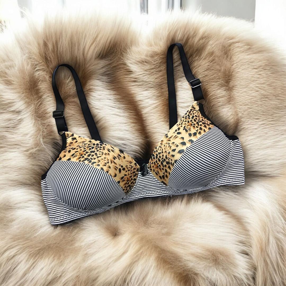 Women Push-Up Padded Bra - Silk Fabric with Wireless Design