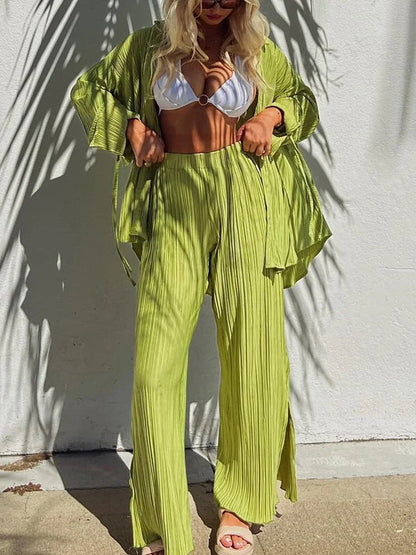 Women's Two-Piece Outfit - V-Neck Top & Wide Leg Pants