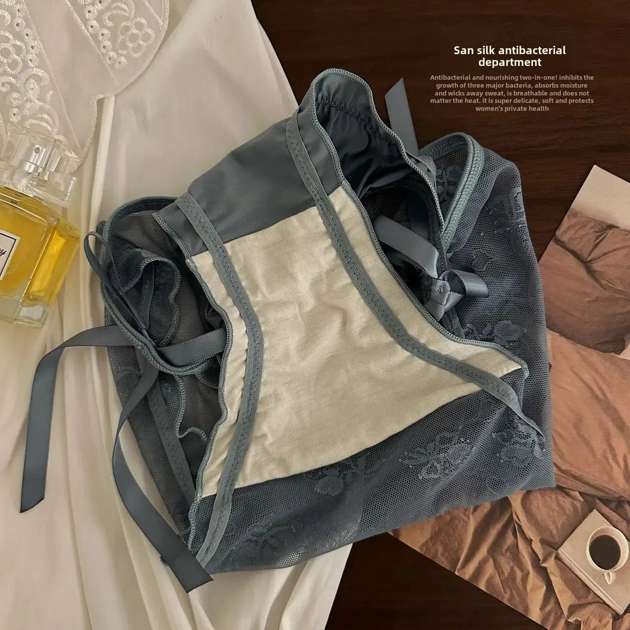 Trendy Japanese Style Women's Mid Waist Lace Underpants Pure Sexy