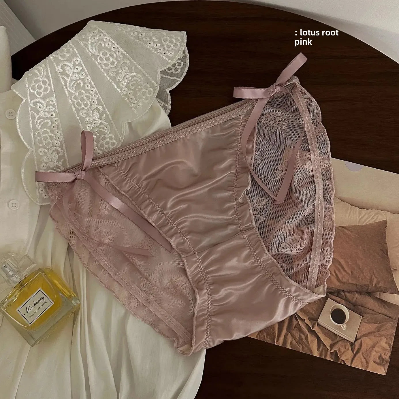 Trendy Japanese Style Women's Mid Waist Lace Underpants Pure Sexy