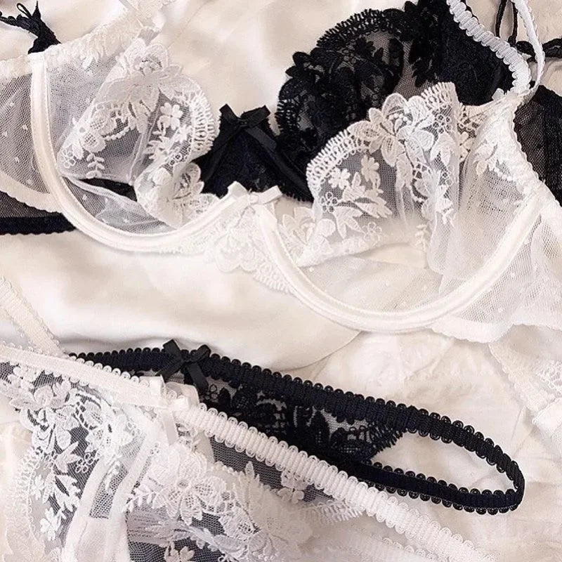 Seamless Push-Up Plunge Bra Set