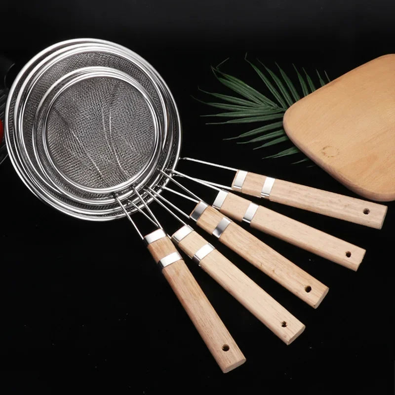 Multi Specification Stainless Steel Wooden Handle Mesh Colander