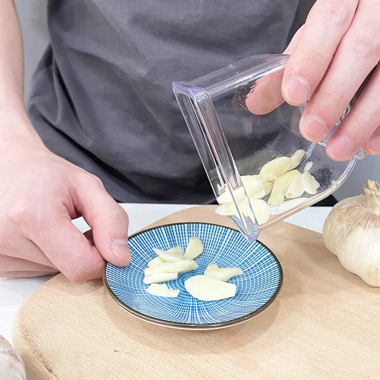 Manual Pressing Garlic Grinding Grater Cutter