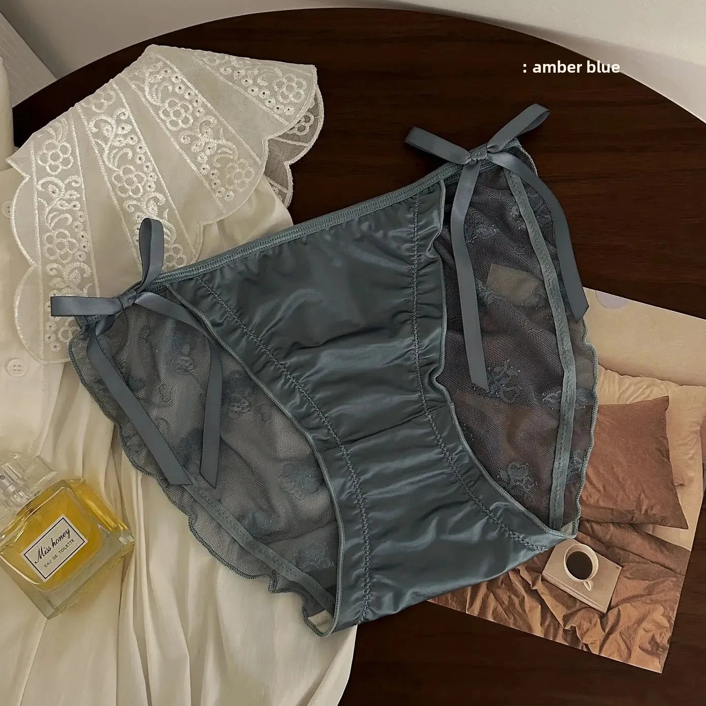 Trendy Japanese Style Women's Mid Waist Lace Underpants Pure Sexy